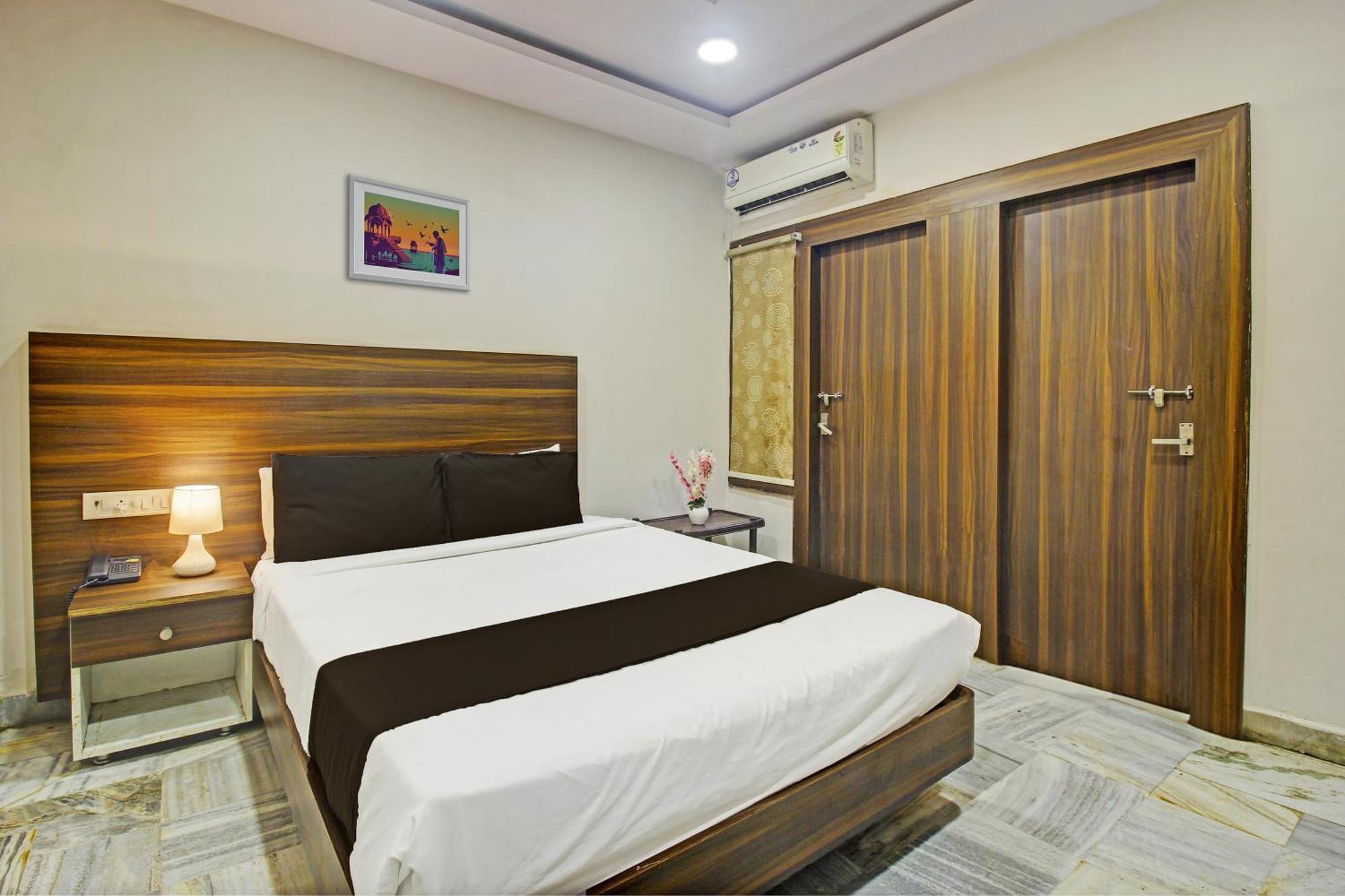 Hotel O Srujana Stay Inn Хидерабад Екстериор снимка